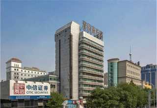 苏州注塑机安装吊装